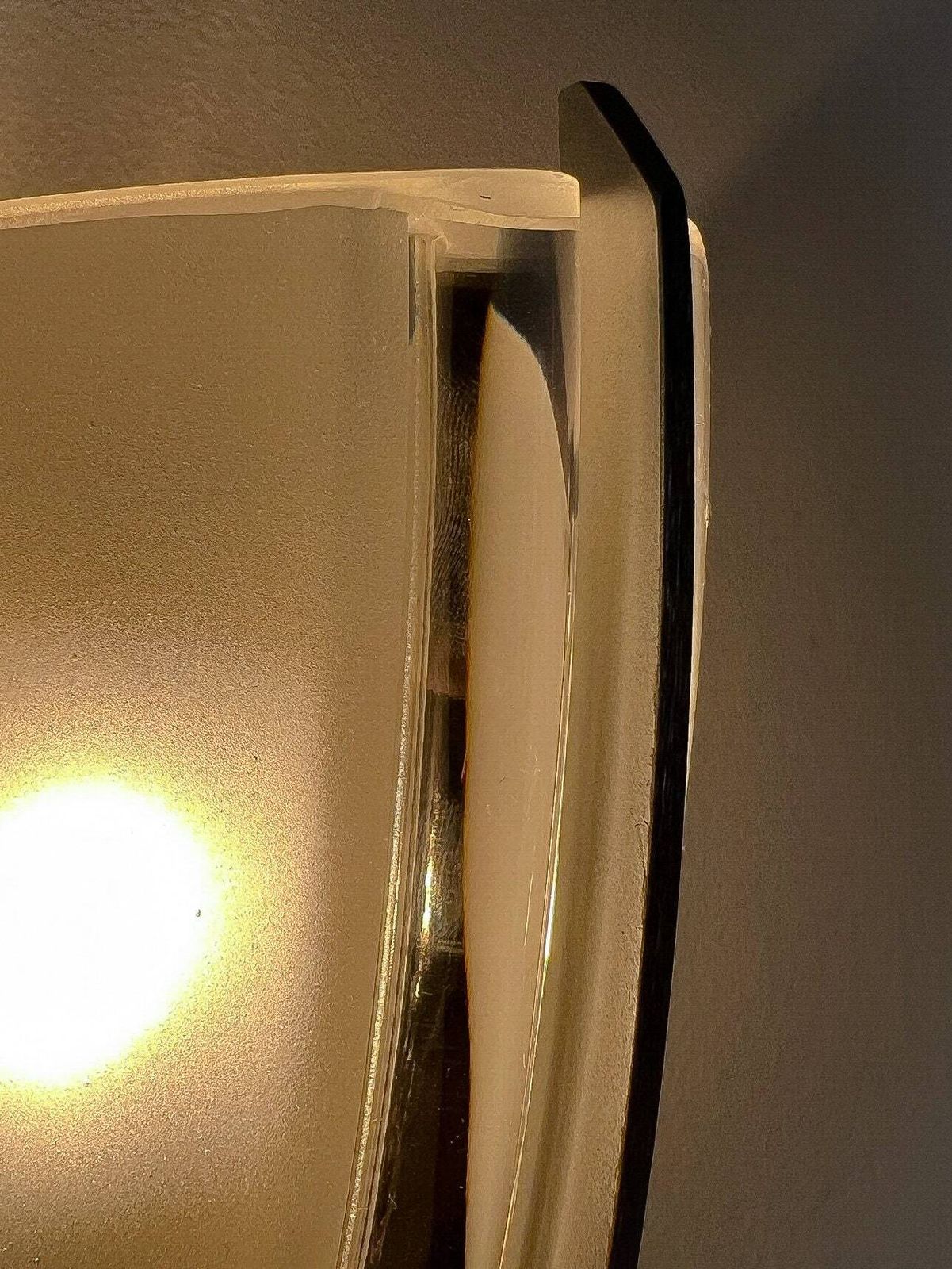 Ernesto Gismondi For Veart (Artemide), Murano Glass Wall Lamp,  2 Available, Vintage, Italian Design, 90s, Mouth Blown photo vinterior