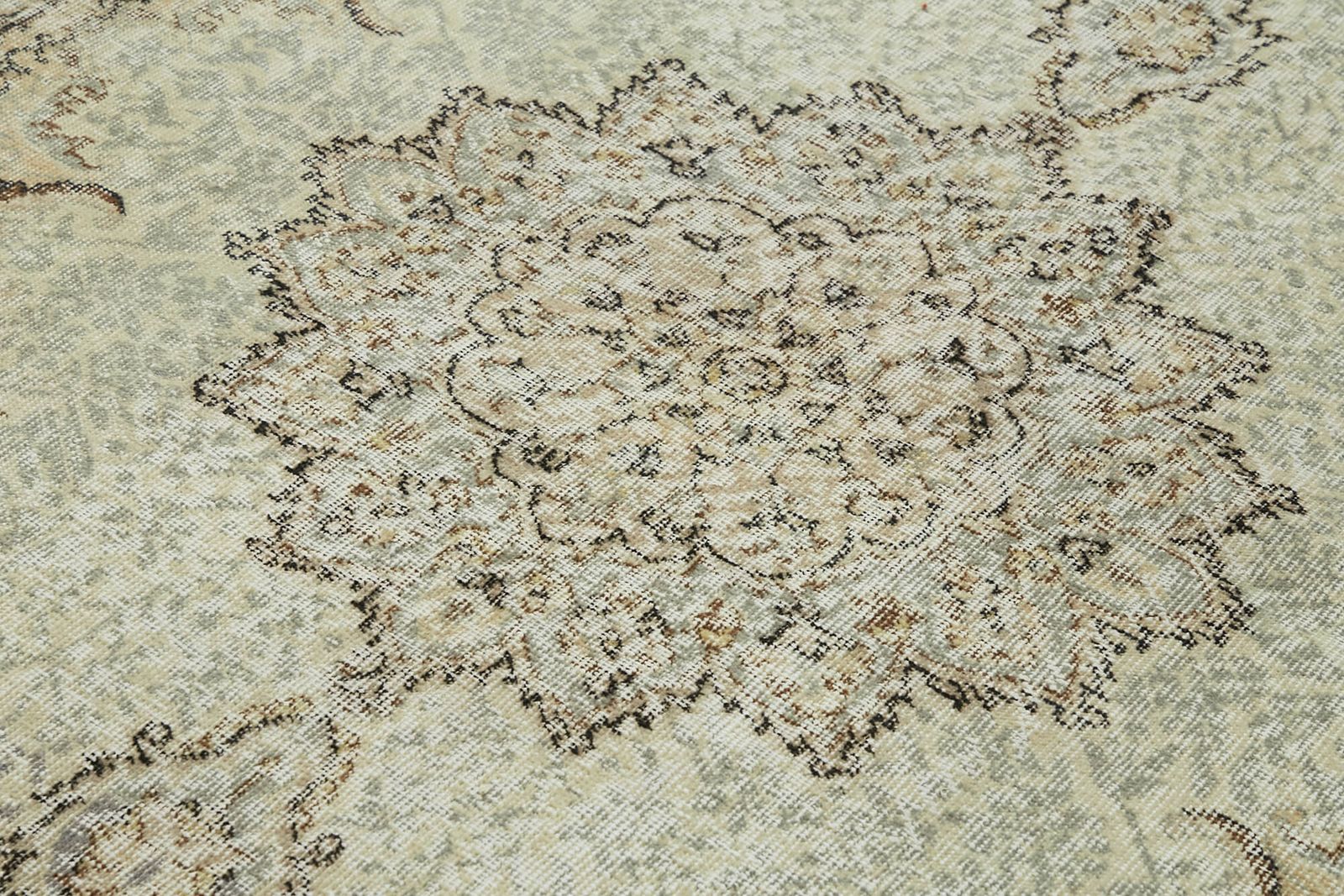 Handmade Beige Turkish Vintage Area Rug 210 Cm X 313 Cm photo 746.0