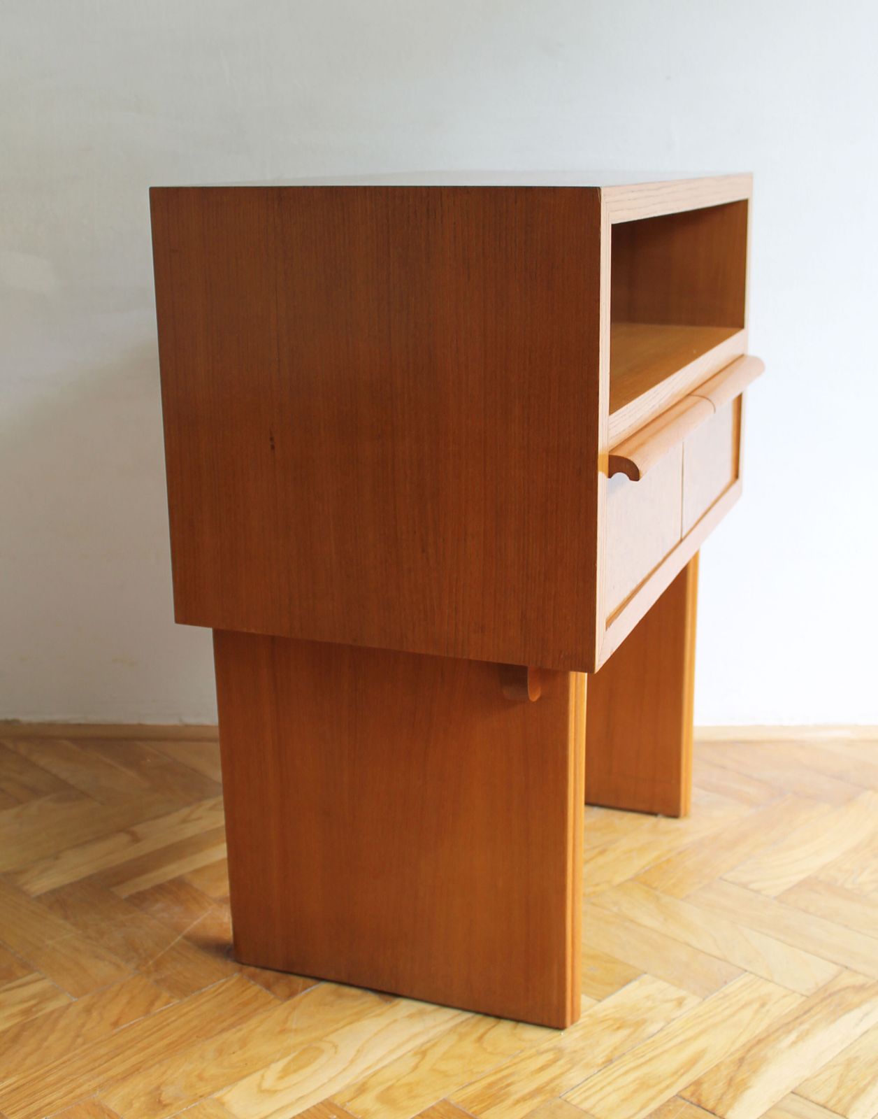 1930's Art Deco Side Cabinet, 1930s photo buy