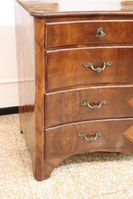 Furniture Antique Chest Of Drawers In Walnut, 18th Century photo