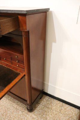 Antique Secretary, 19th Century photo vinterior