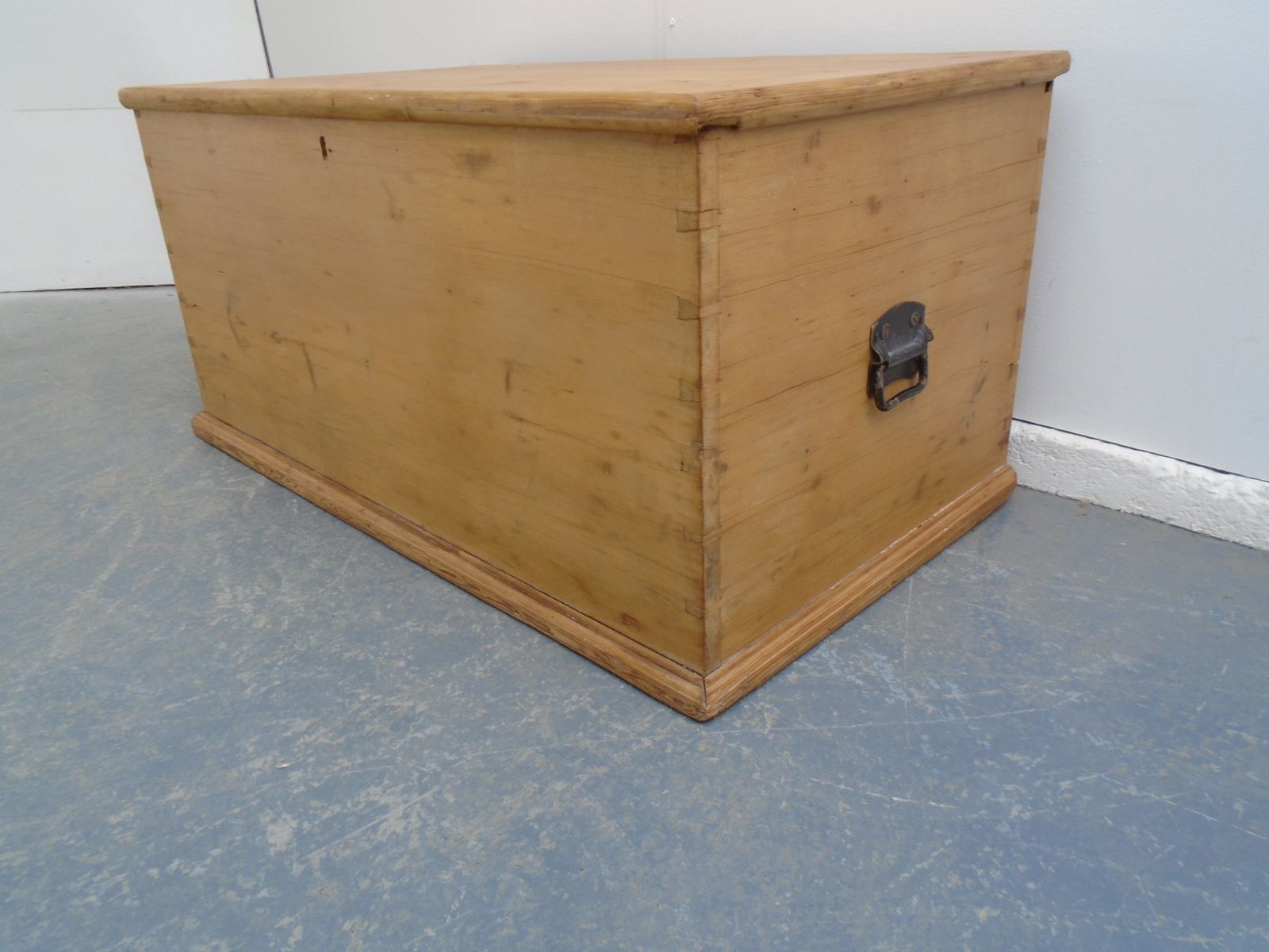A Large Pine Waxed Victorian Coffer Box / Tv Stand photo furniture