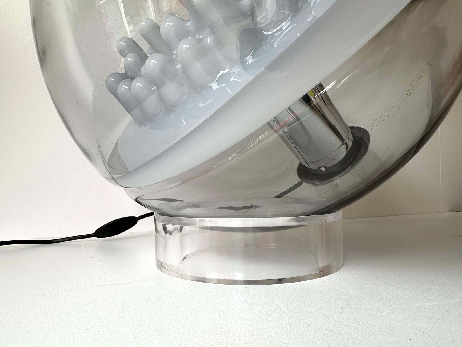 Lighting Space Age Murano Glass And Lucite Lamp By Leucos, Italy, 1970s photo