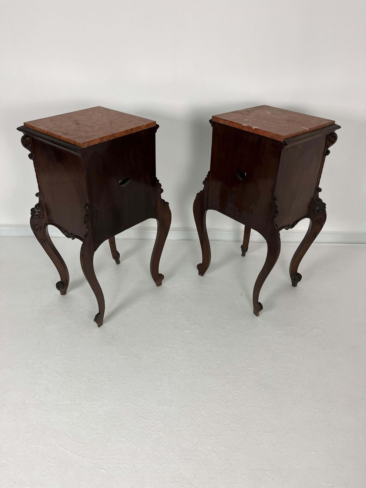 3084.0 Set Of 2 French Louis XV Night Stands, Marble Top, 1930s photo