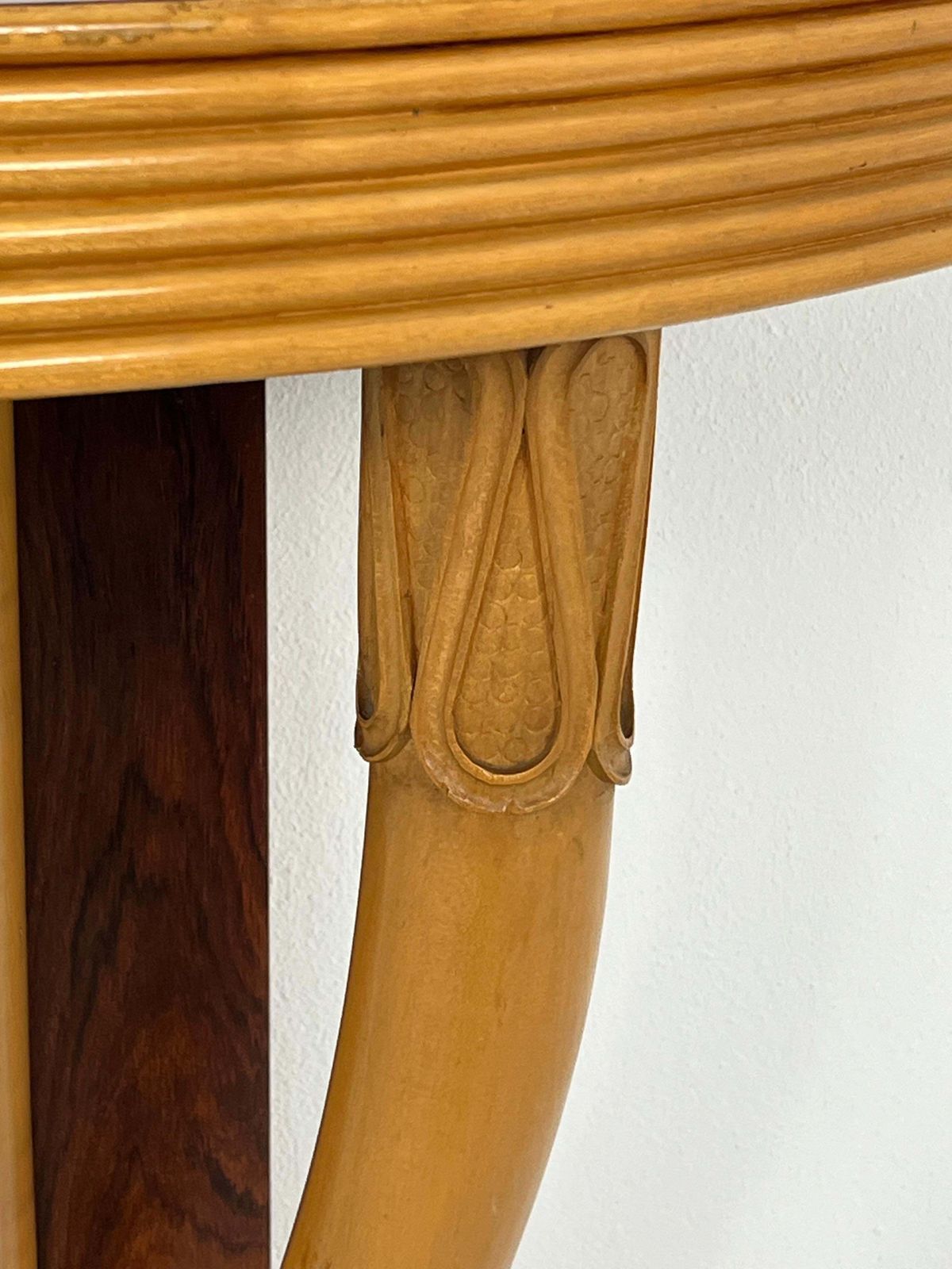 Very Elegant Italian Mid Century Console Attributed To Osvaldo Borsani 1950s photo vinterior