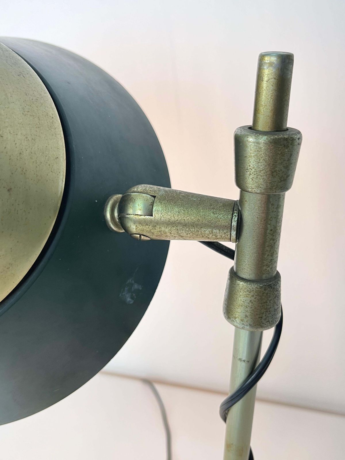 photo furniture Mid Century Adjustable Table Lamp By Oscar Torlasco For Lumi Milano, 1950s