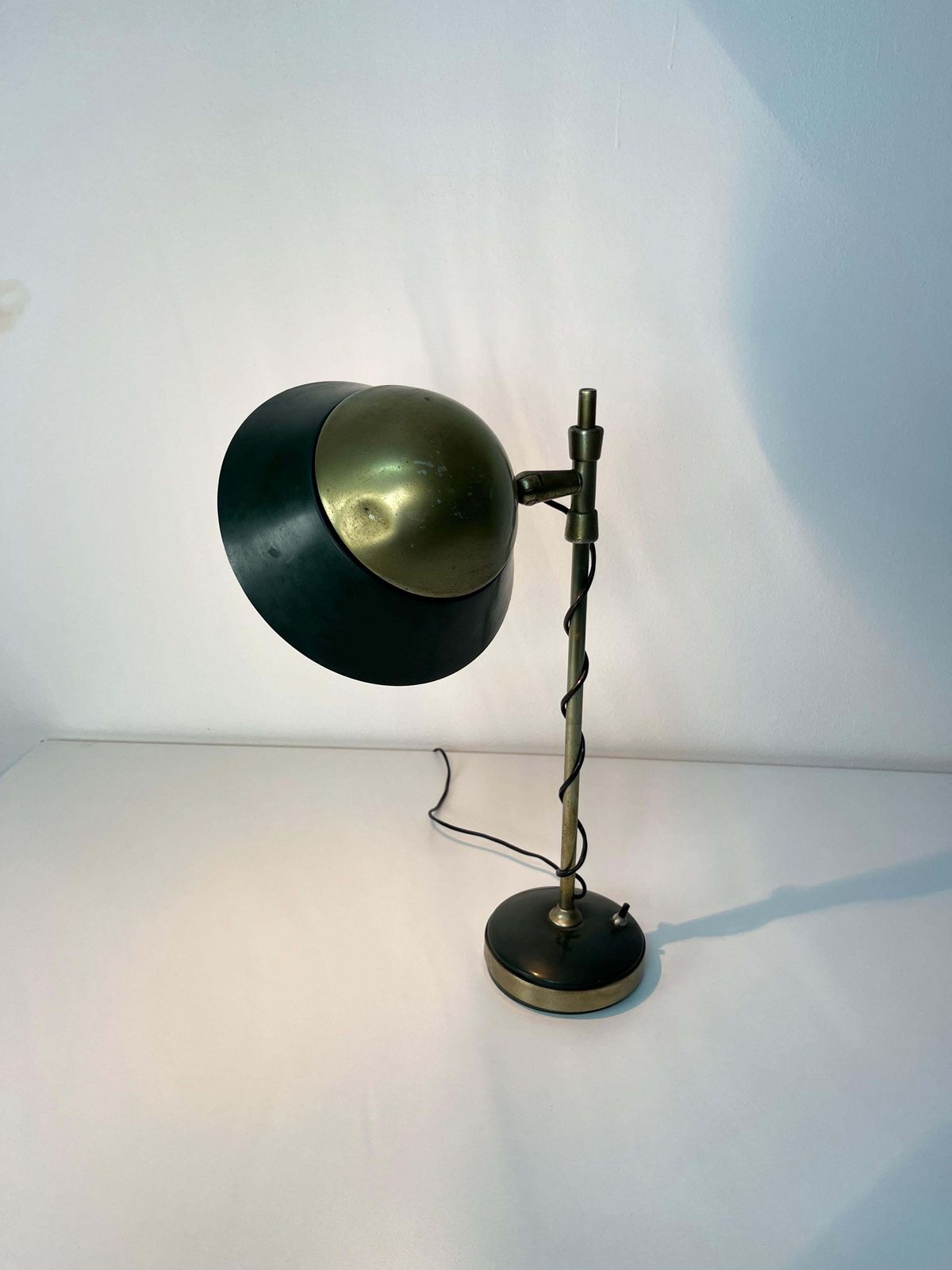 photo for sale Mid Century Adjustable Table Lamp By Oscar Torlasco For Lumi Milano, 1950s