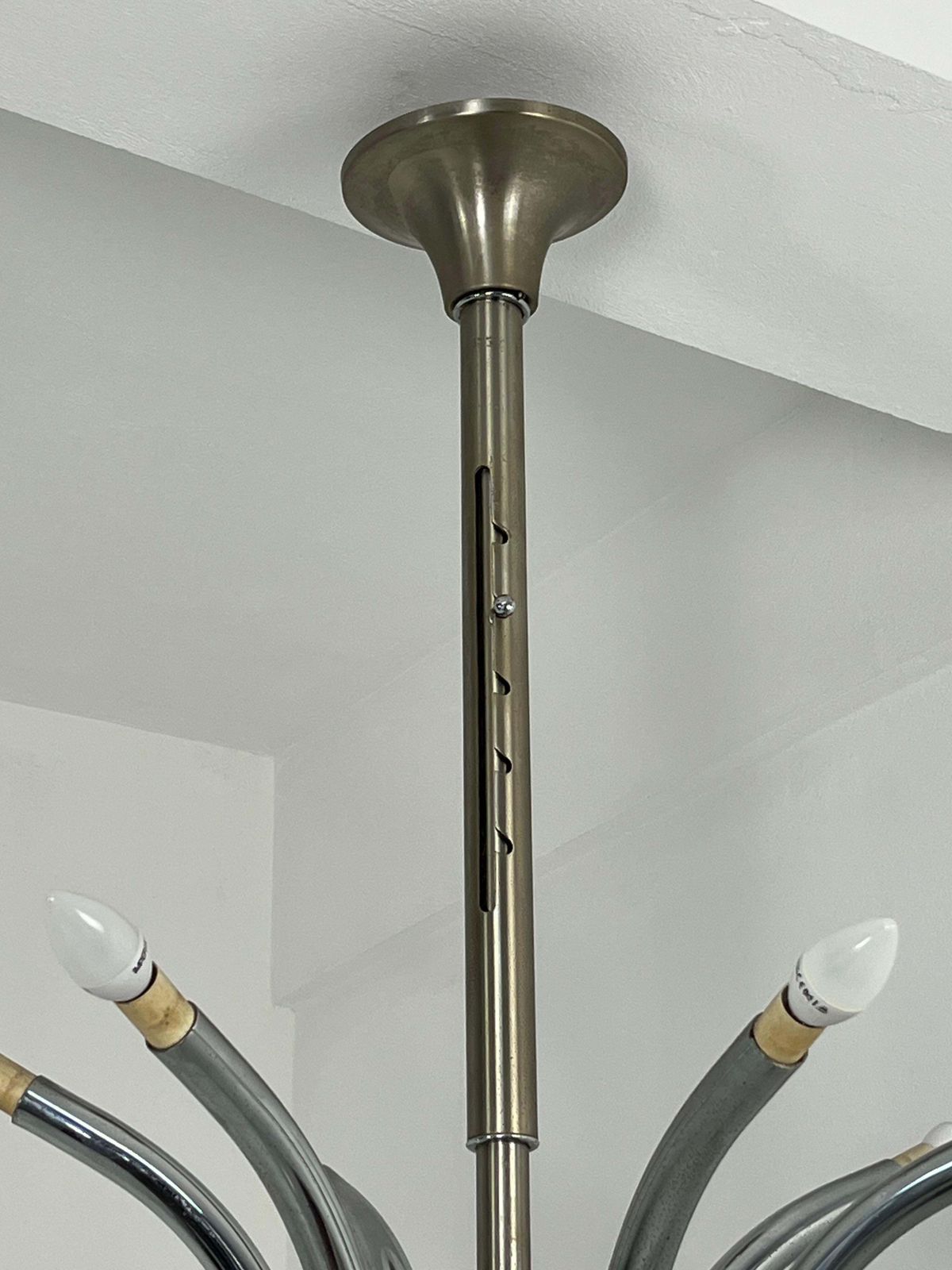 Set Of 2 Height Adjustable Chrome Metal Chandeliers Gaetano Sciolari 1970s photo for sale