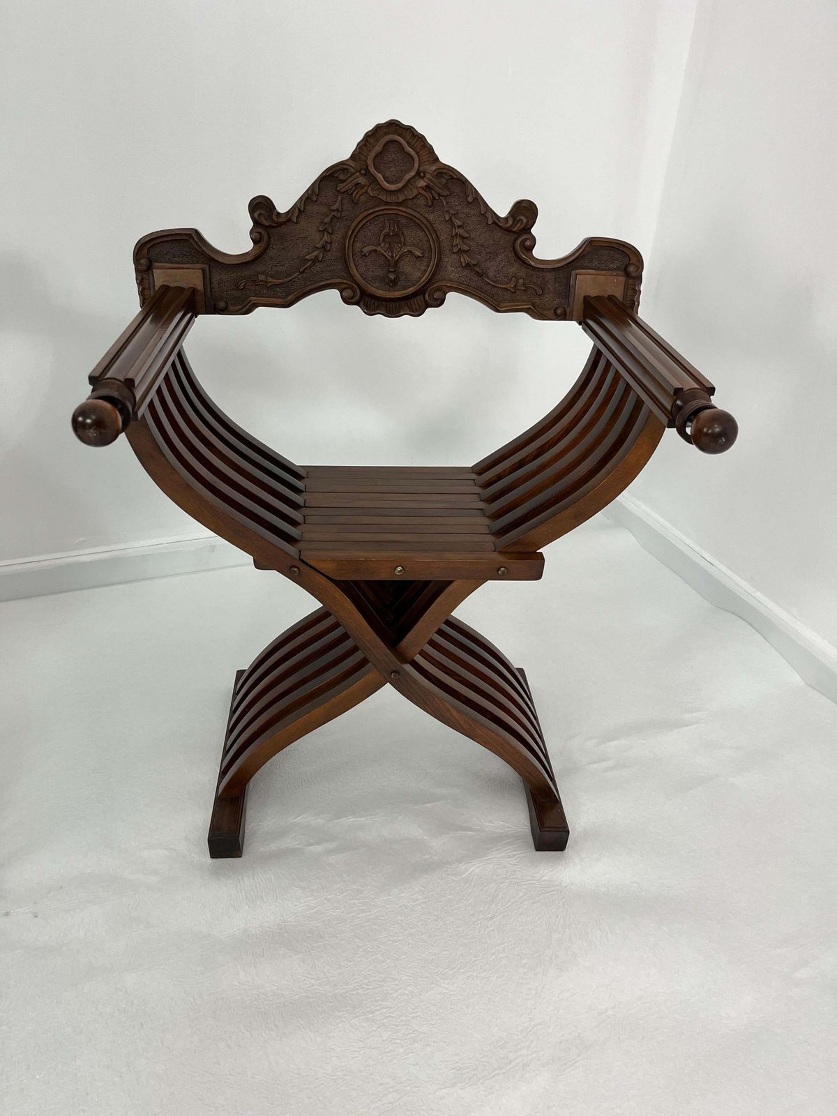 Set Of 2 Mid Century Italian Folding Chairs Model "Savonarola", 1960s photo Furniture