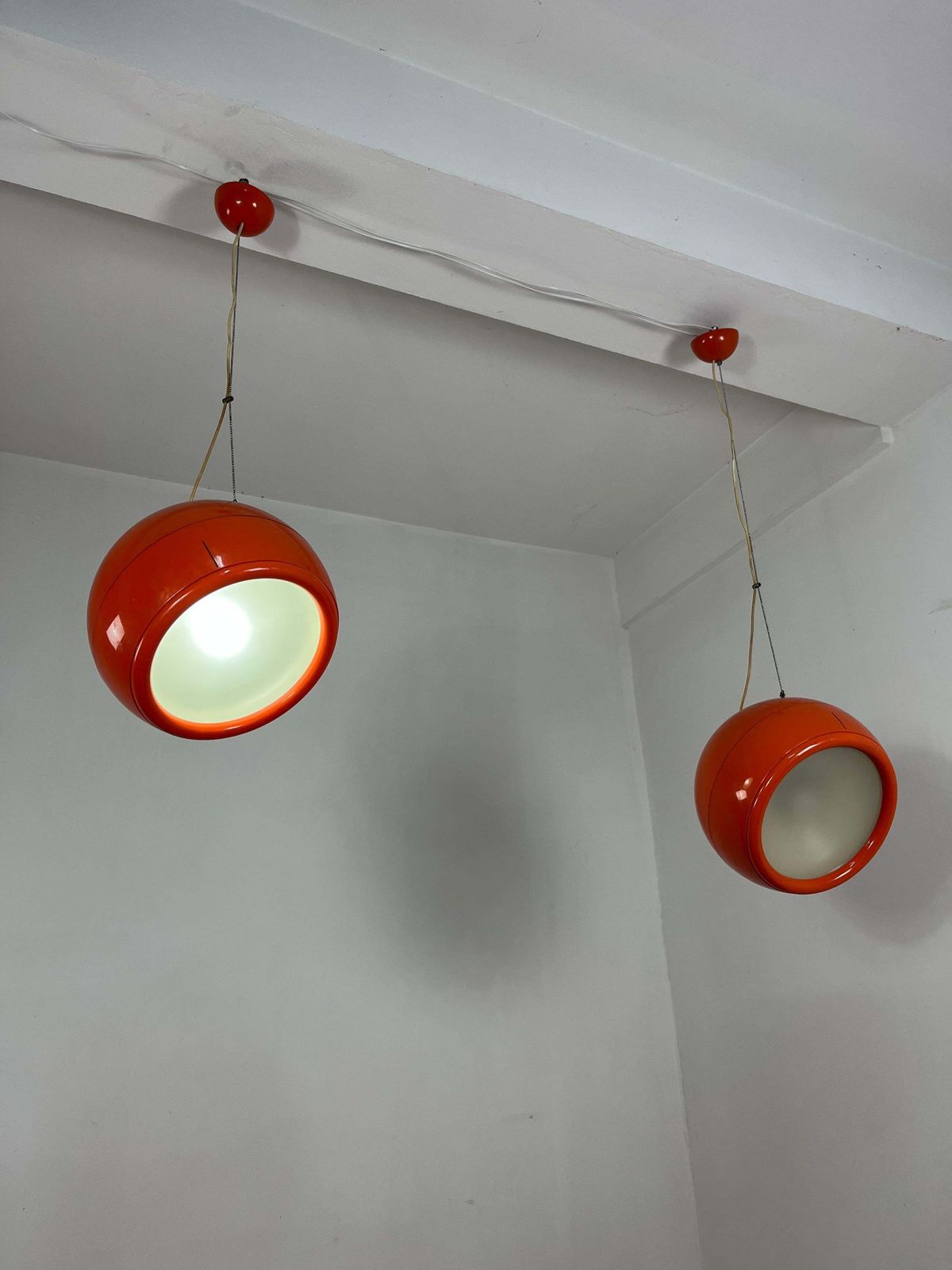 photo vintage Set Of 2 Adjustable Lamps "Pallade" Artemide By Tetrarch, 1970s