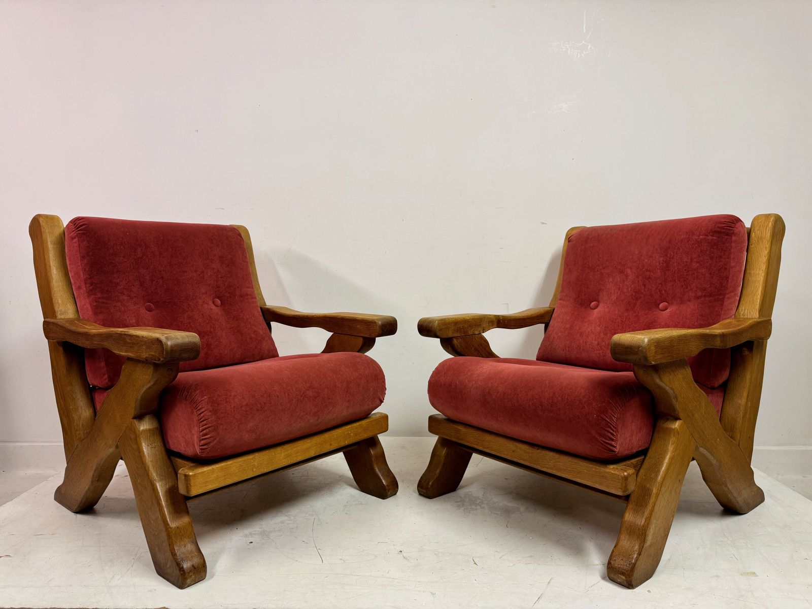 photo vinterior Pair Of 1960s Belgian Brutalist Armchairs