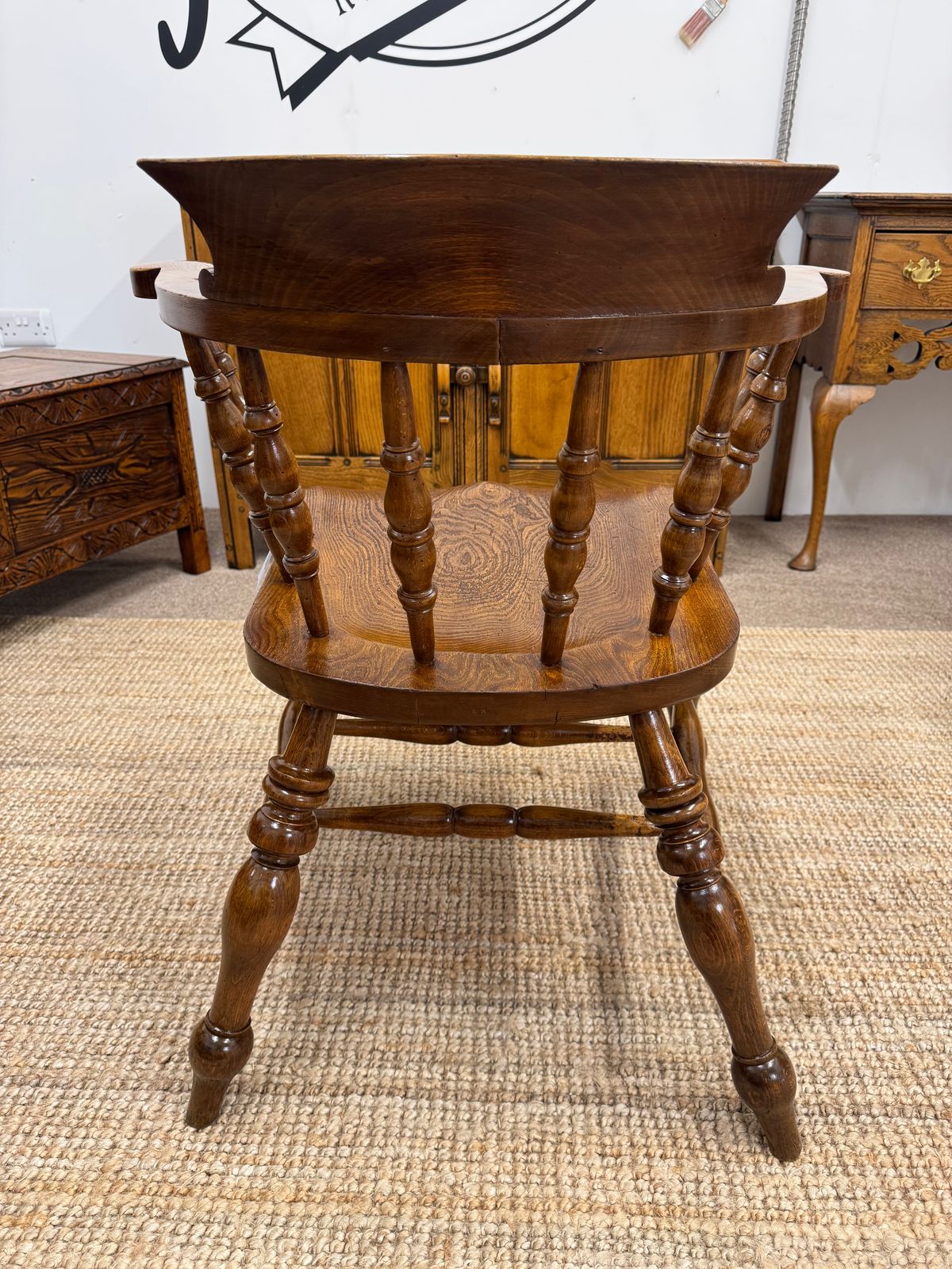 photo furniture 19c Elm Captains Chair, 1800s, Antique