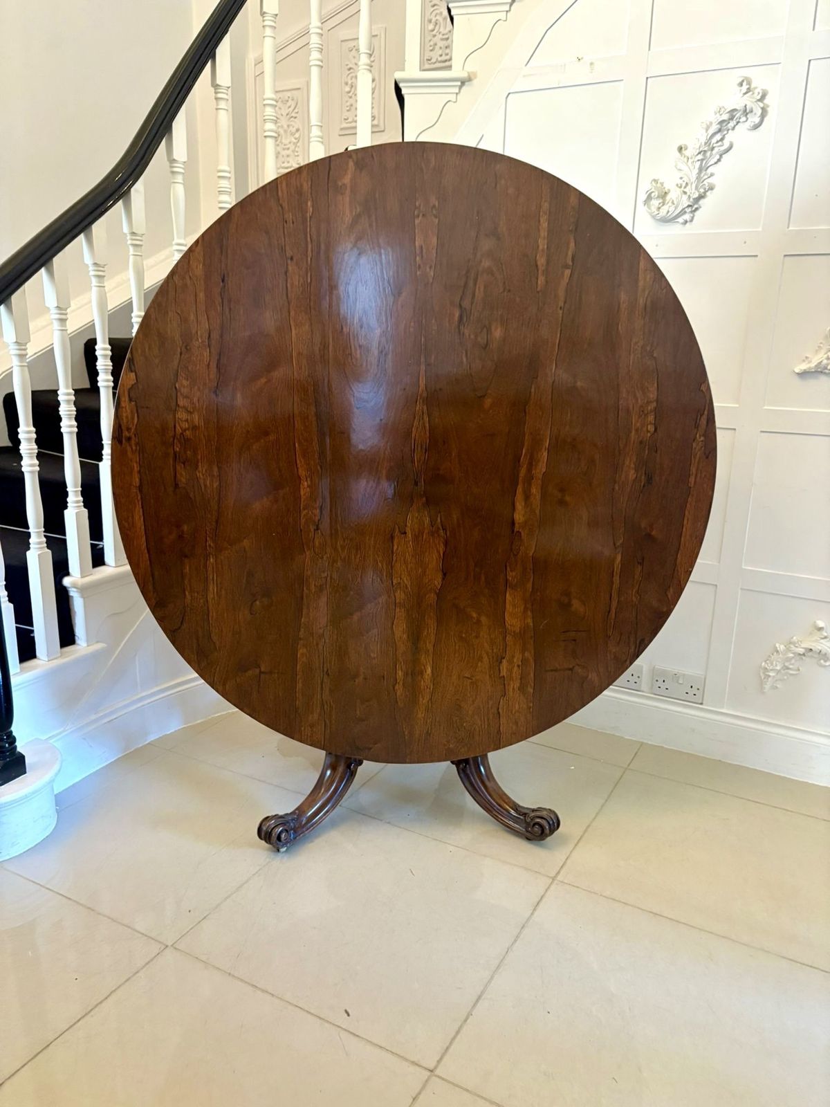 Outstanding Quality Antique 19th Century Carved Rosewood Circular Dining Table photo vintage