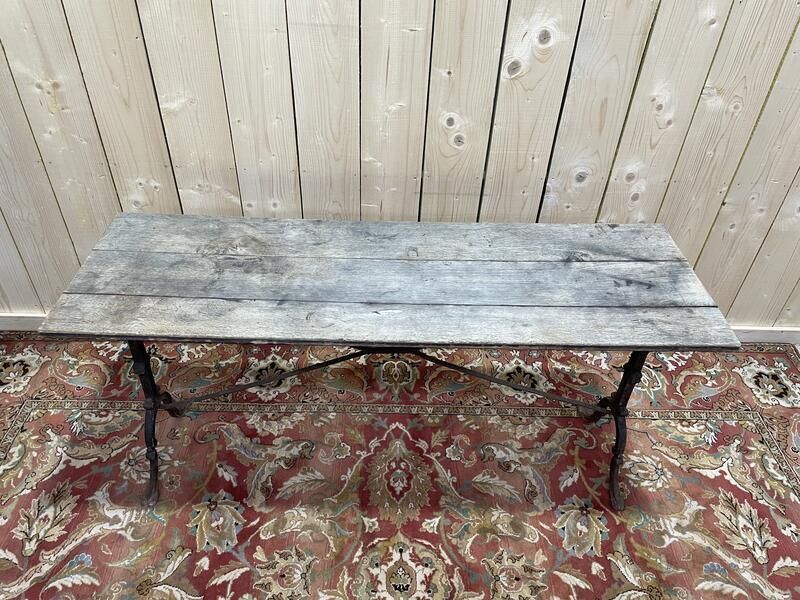 Table De Bistrot En Fonte De Fer Et Plateau Bois photo 690.0