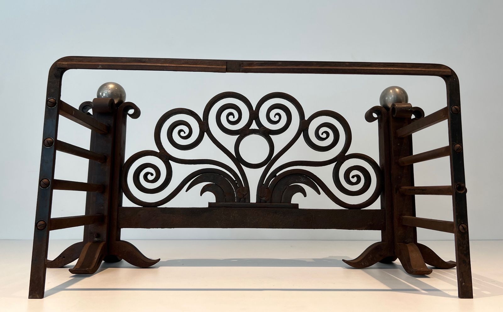 photo vinterior Log Basket Or Andirons In Hammered Wrought Iron And Chrome In The Style Of Edgar Brandt. Circa 1930