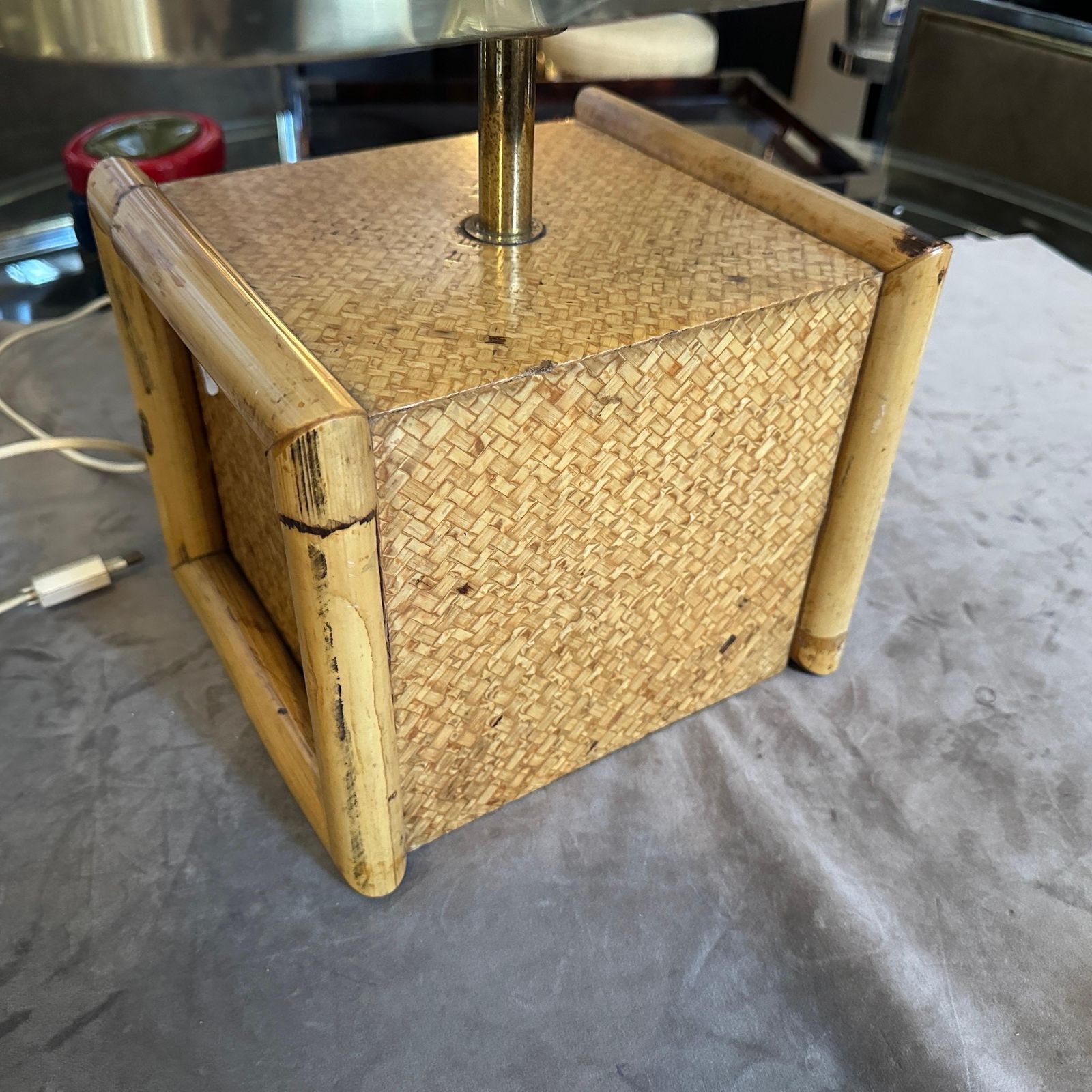 1970s Gio Batta Mid Century Modern Bamboo And Brass Italian Square Table Lamp photo vintage