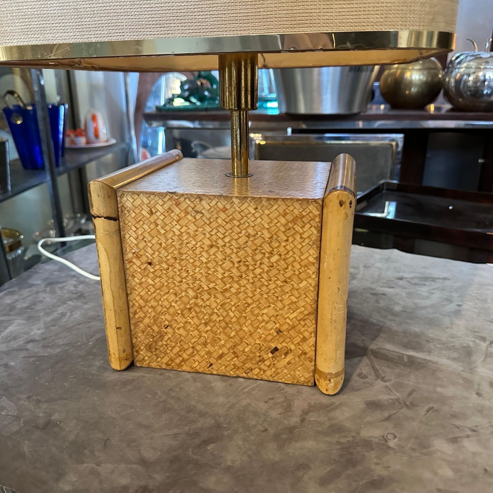 1287.0 1970s Gio Batta Mid Century Modern Bamboo And Brass Italian Square Table Lamp photo