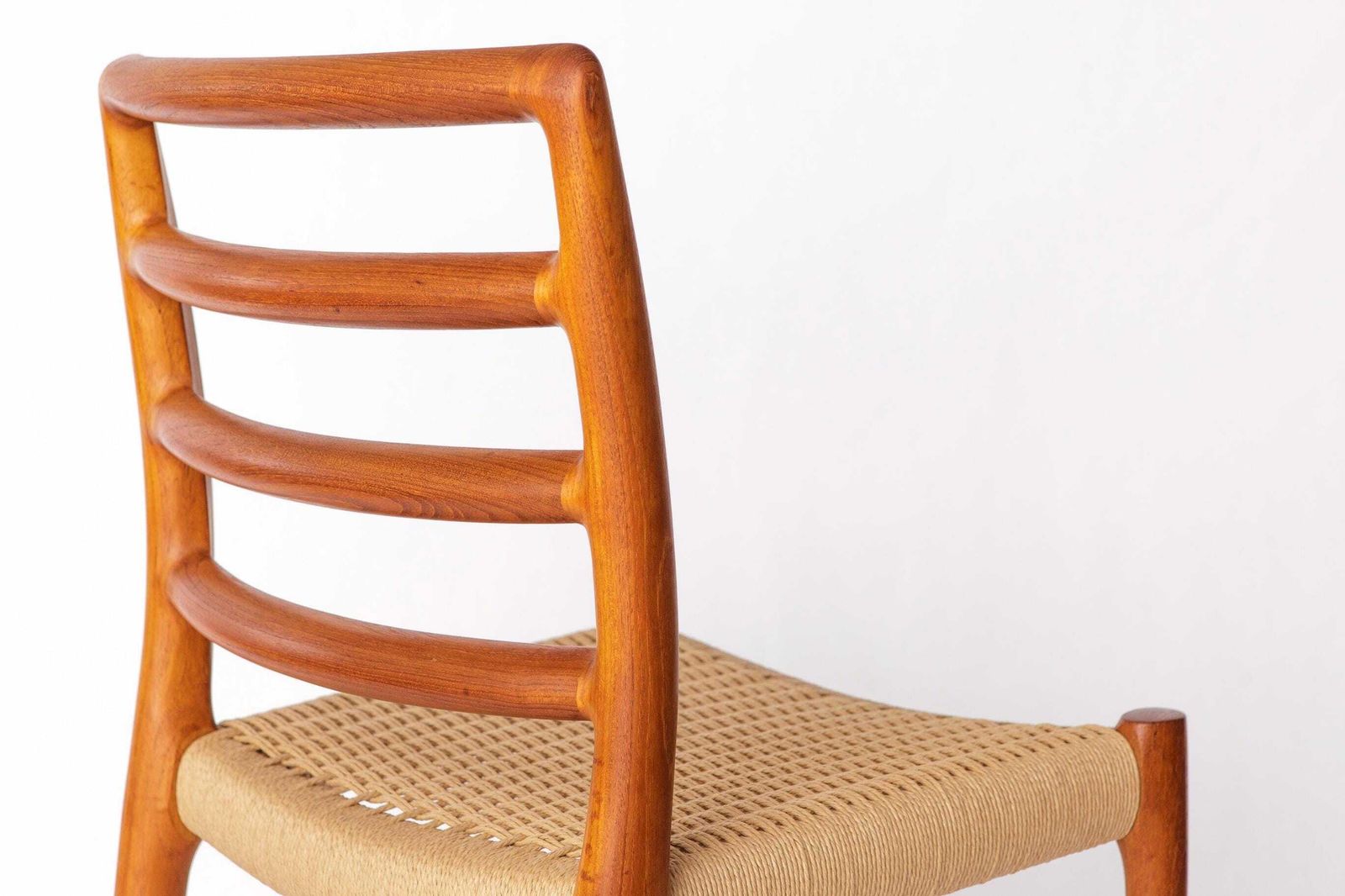 1 Of 6 Niels Møller Model 85 Chair In Teak With Danish Cord, 1980s Danish Mid Century Modern photo vinterior