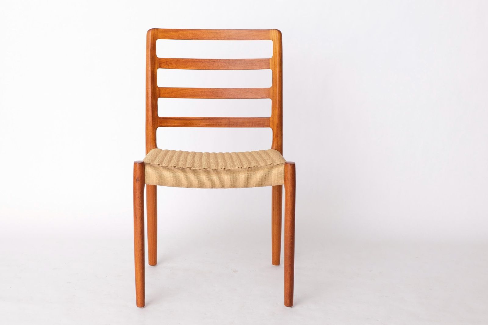 1 Of 6 Niels Møller Model 85 Chair In Teak With Danish Cord, 1980s Danish Mid Century Modern photo vintage