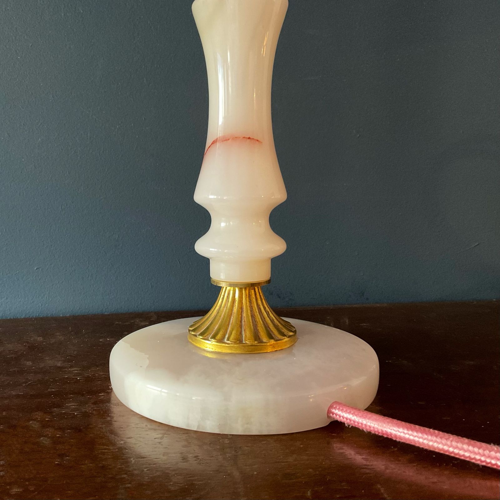 photo buy A Sweet Pink Art Deco Table Lamp