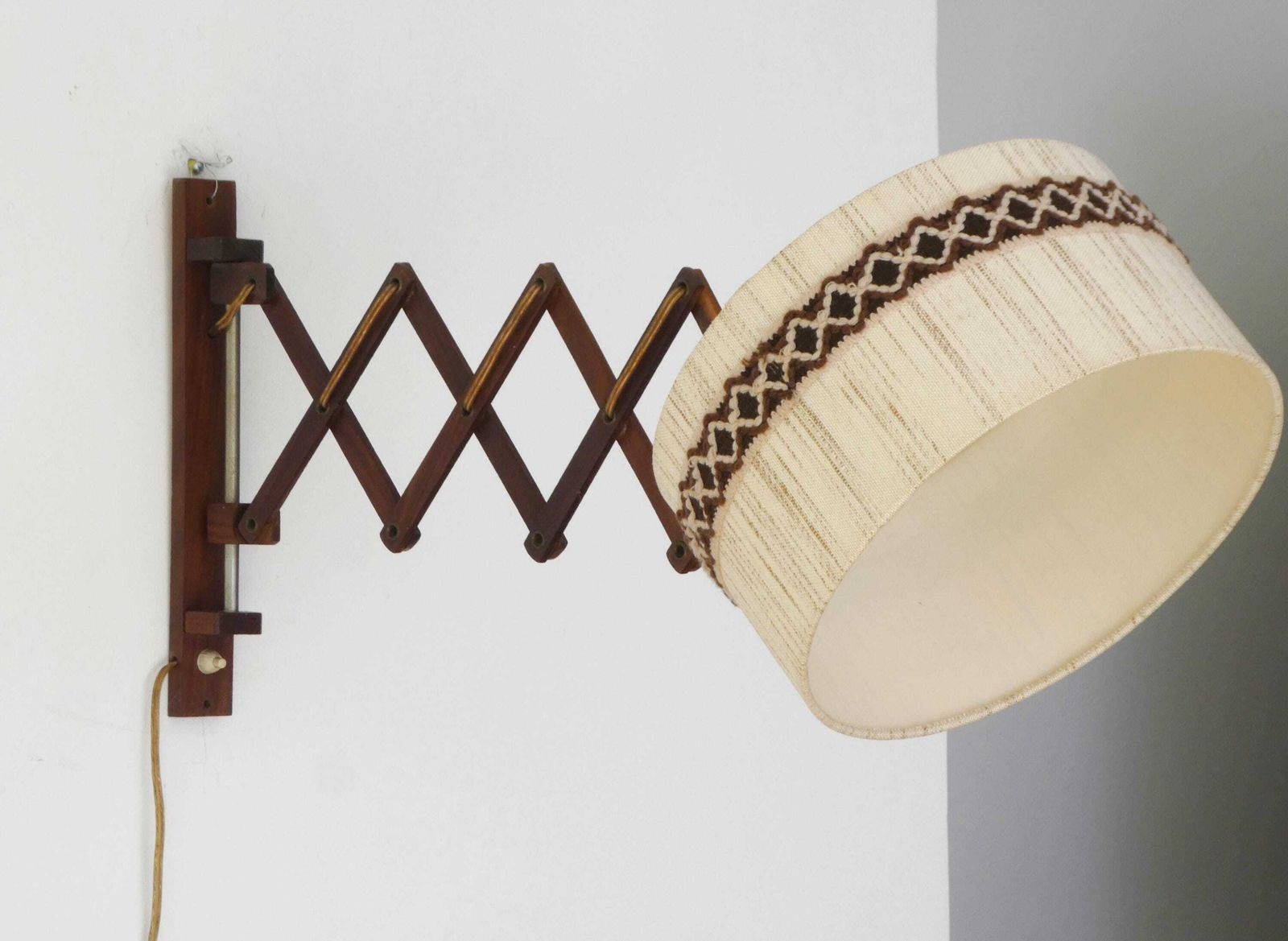 Mid Century Teak Scissor Lamp, Scandinavian Wooden Wall Lamp Accordion Style, Extendable Lamp With Ornate Fabric Shade photo furniture