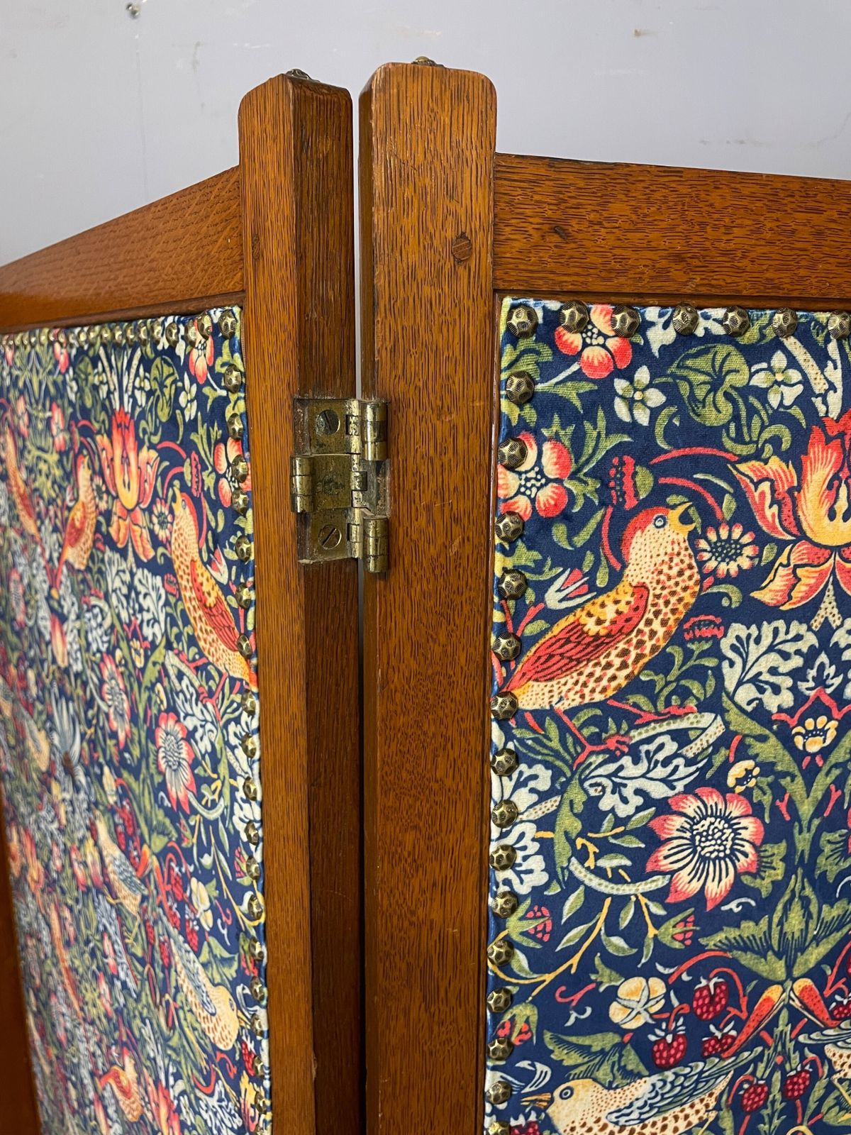 Arts And Crafts Oak Three Panel Screen In William Morris Strawberry Thief Velvet Fabric photo for sale