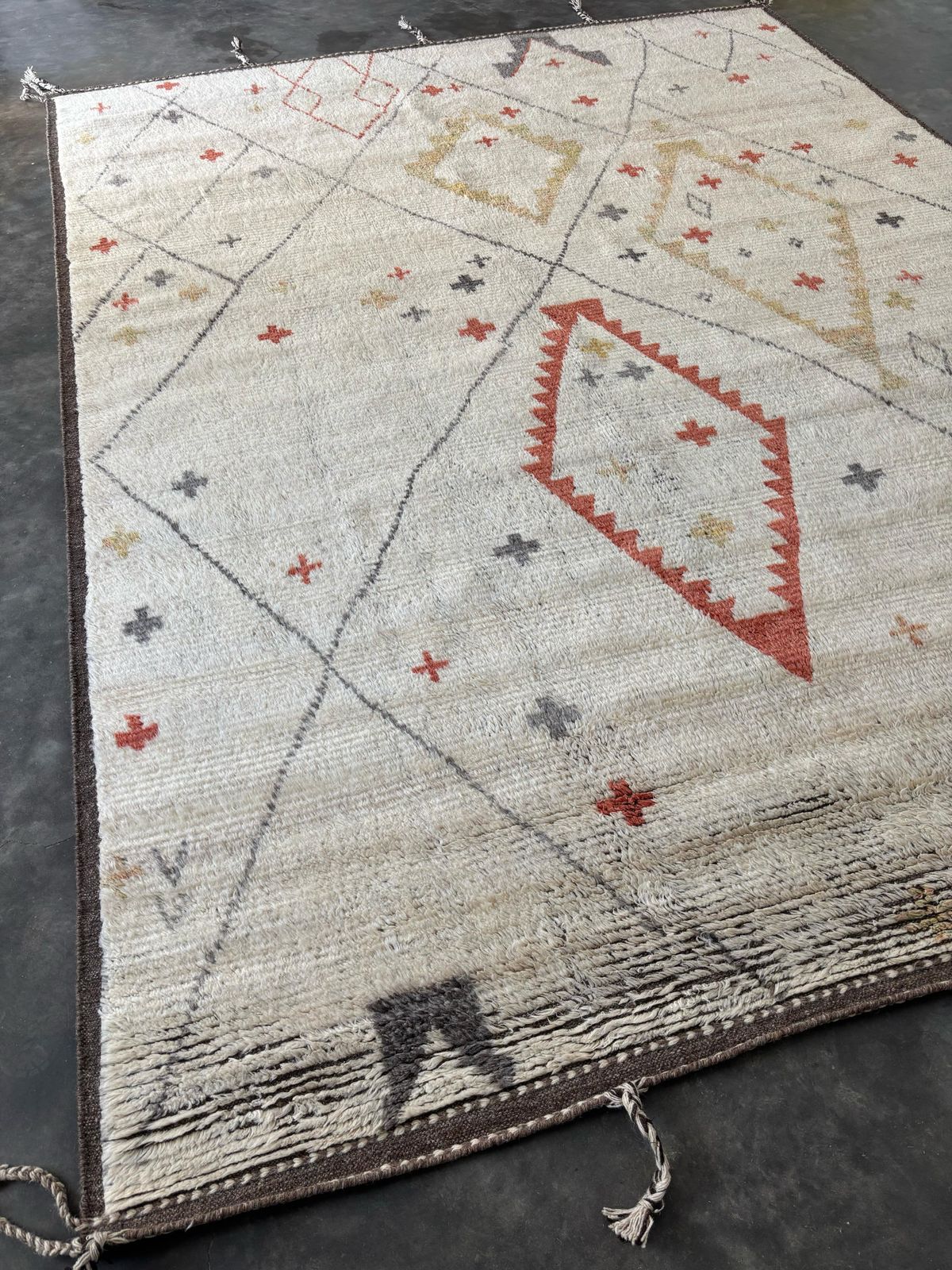 275x365 Cm Vintage Hand Knotted Moroccan Design Rug, 100% Natural Wool photo buy