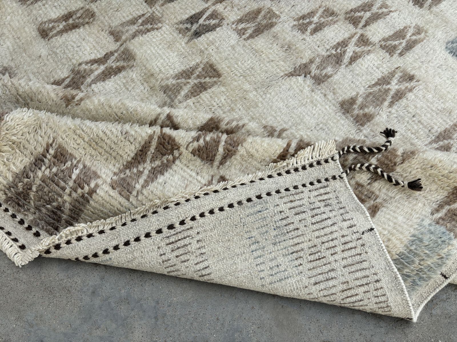 275x365 Cm Hand Knotted Moroccan Design Rug. 100% Wool. Vintage Handmade Beni Ourain Carpet photo 1915.0