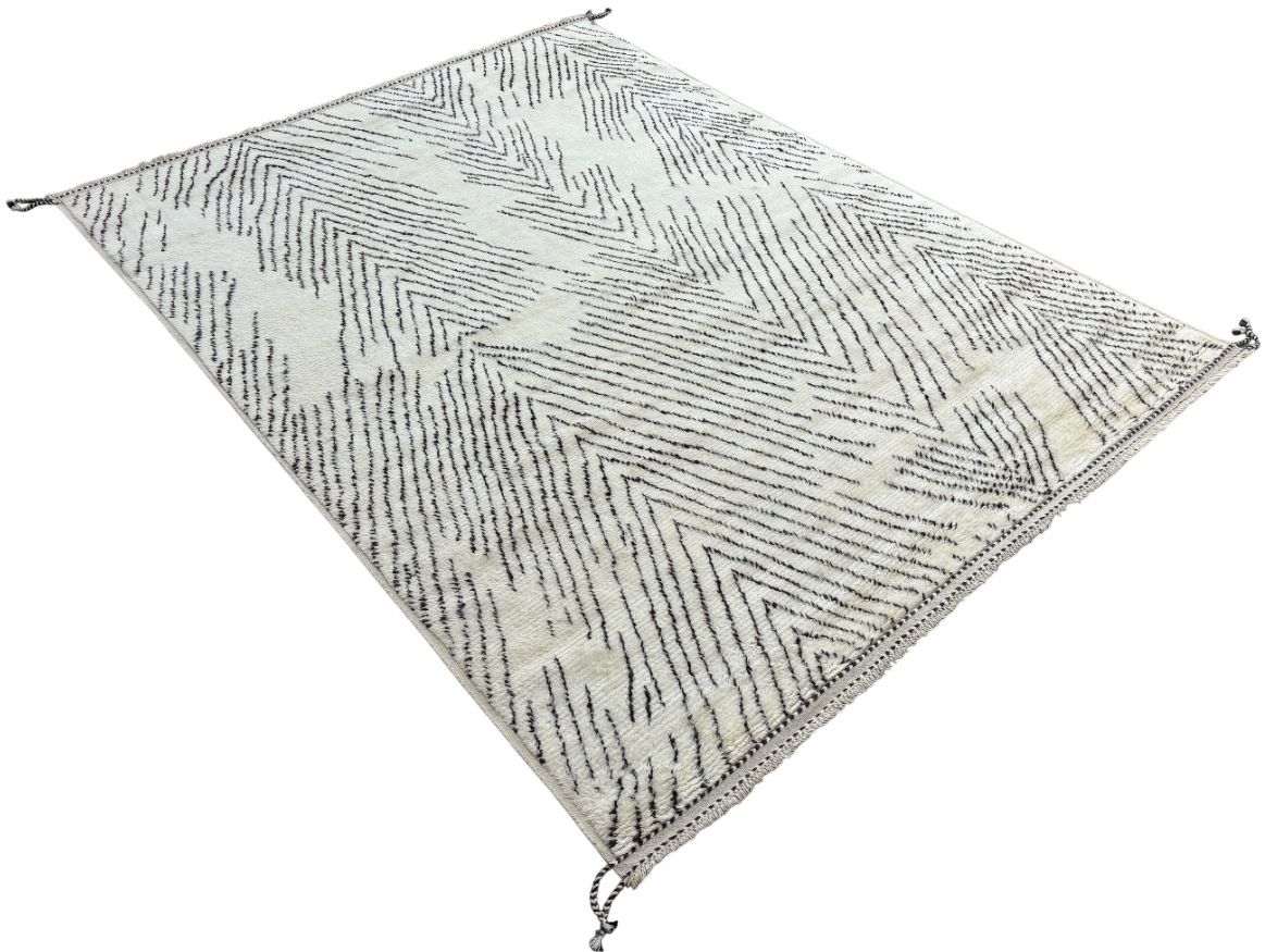 275x365 Cm Vintage Hand Knotted Moroccan Design Rug. 100% Natural Wool. Handmade Beni Ourain Carpet photo for sale
