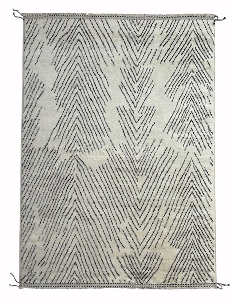 275x365 Cm Vintage Hand Knotted Moroccan Design Rug. 100% Natural Wool. Handmade Beni Ourain Carpet