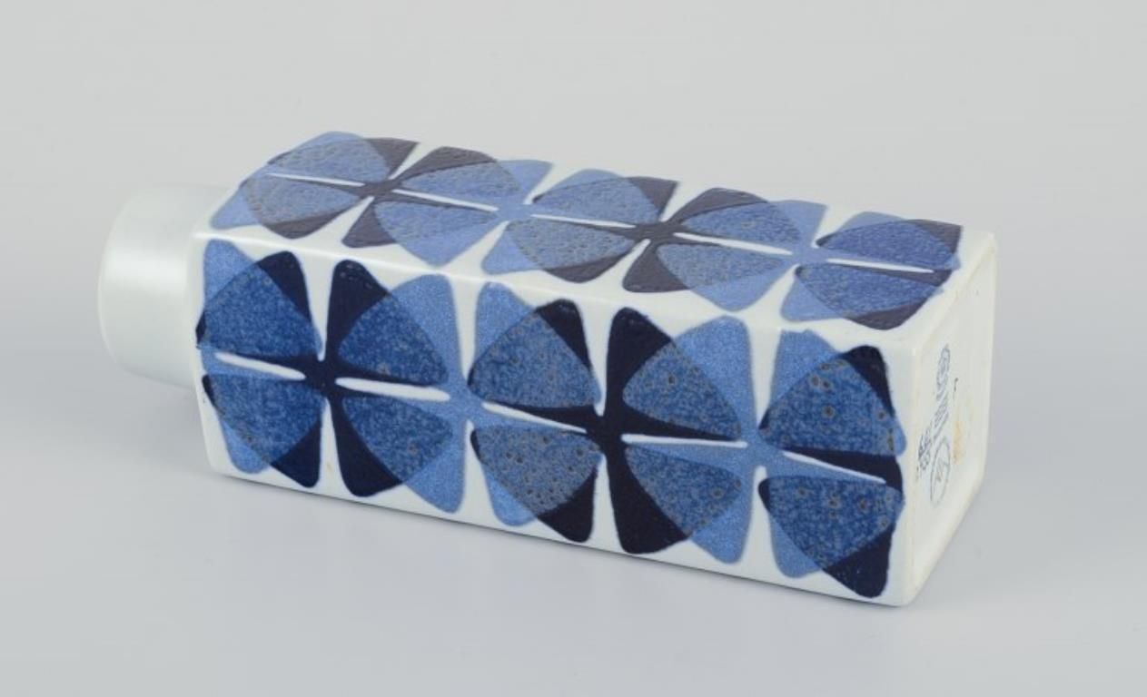 Ellen Malmer For Royal Copenhagen. Square "Baca" Vase In Earthenware. photo 226.0
