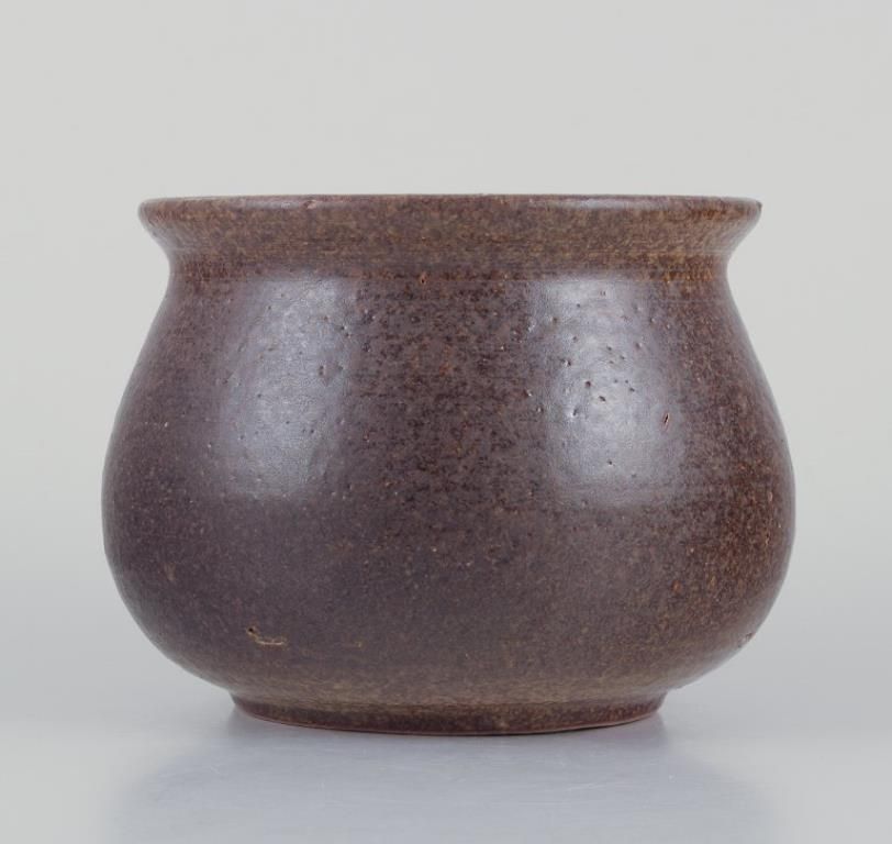 Margit Svenning, Danish Ceramist. Ceramic Vase With Glaze In Brown Tones. photo for sale