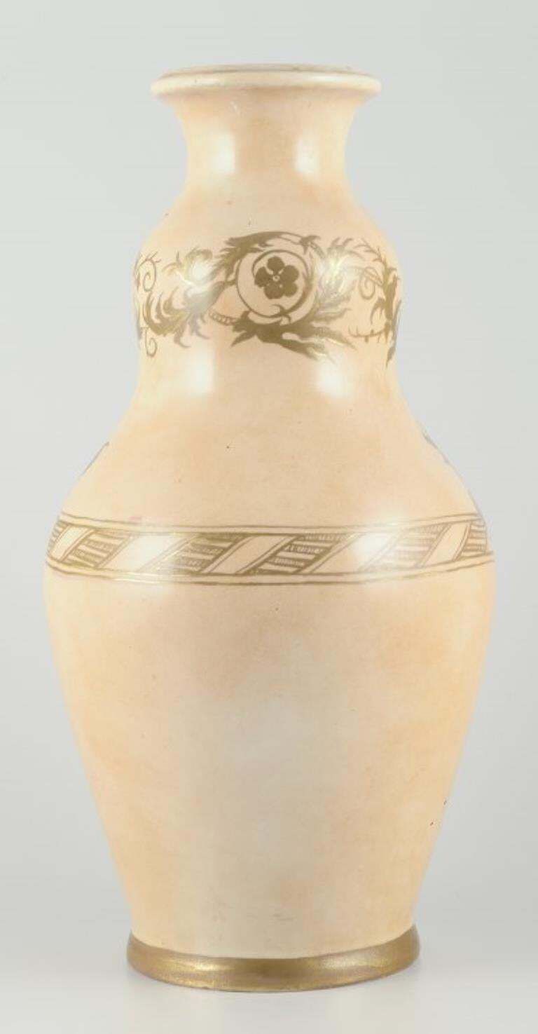 Royal Copenhagen. Colossal Porcelain Vase. Motif Of Two Wood Grouses. photo 1054.0