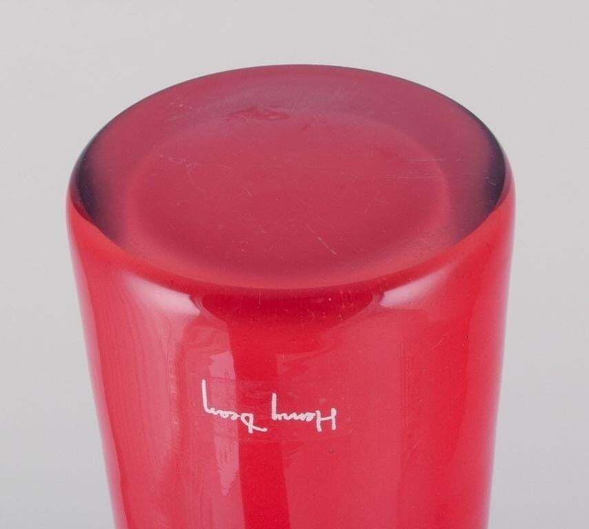 Henry Dean, Belgian Glass Artist. Tall And Slender Art Glass Vase. Orange Glass. photo vinterior