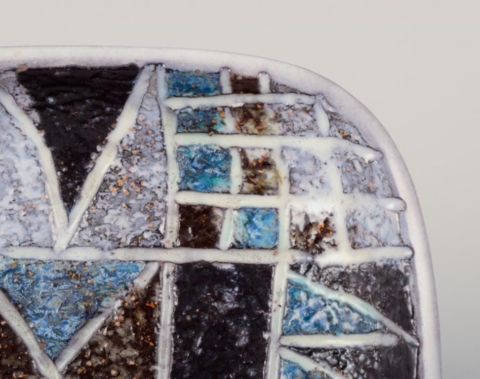 Ingrid Atterberg For Upsala Ekeby, Sweden. Ceramic "Tri" Dish. Geometric Pattern photo vinterior