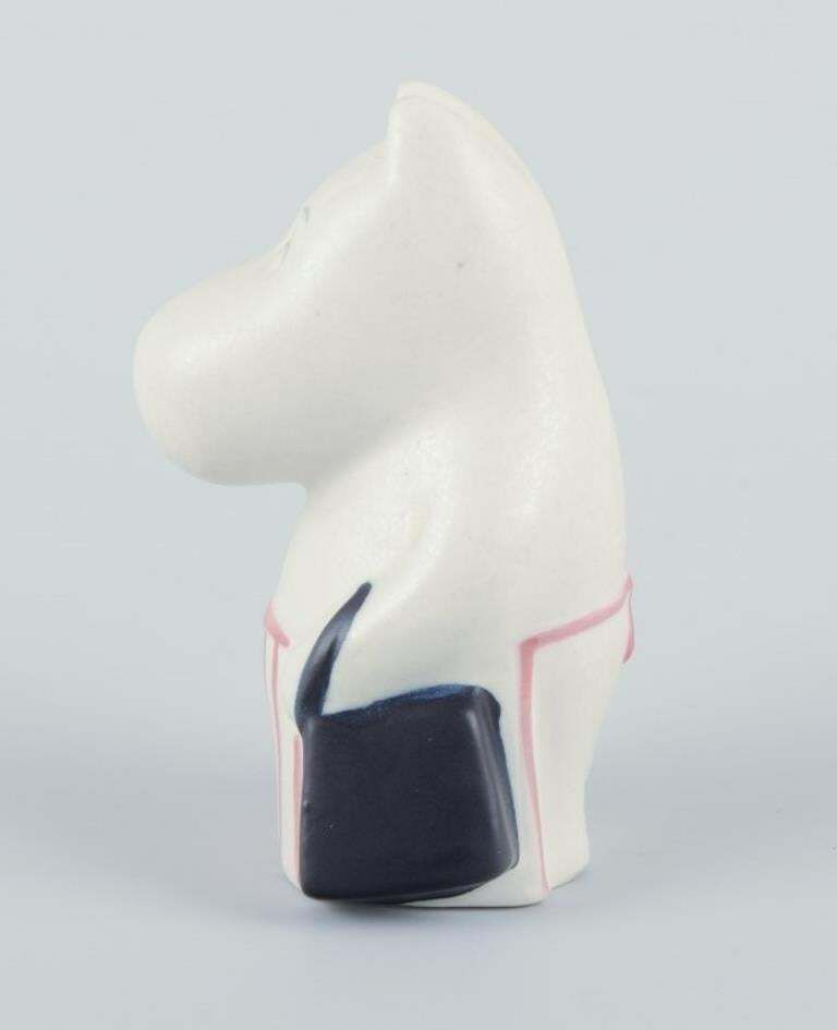 Arabia, Finland. Hand Painted Ceramic Figurine Of Moominmamma From The Moomins. photo Home Decor