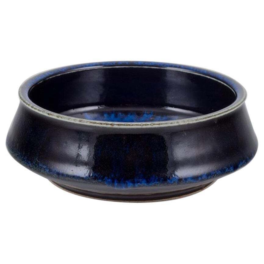 Carl Harry Stålhane For Rörstrand. Ceramic Bowl With Blue Tones Glaze.