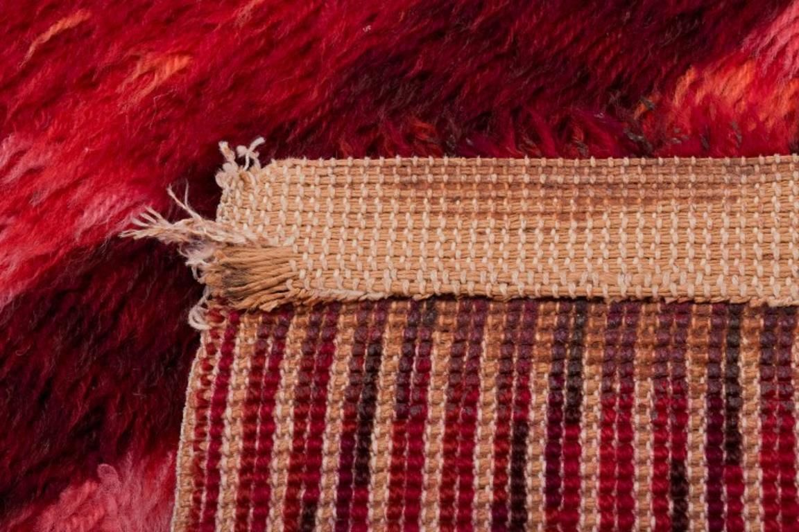 Swedish Textile Designer. Handmade Rya Carpet Of Pure Cotton. photo vinterior