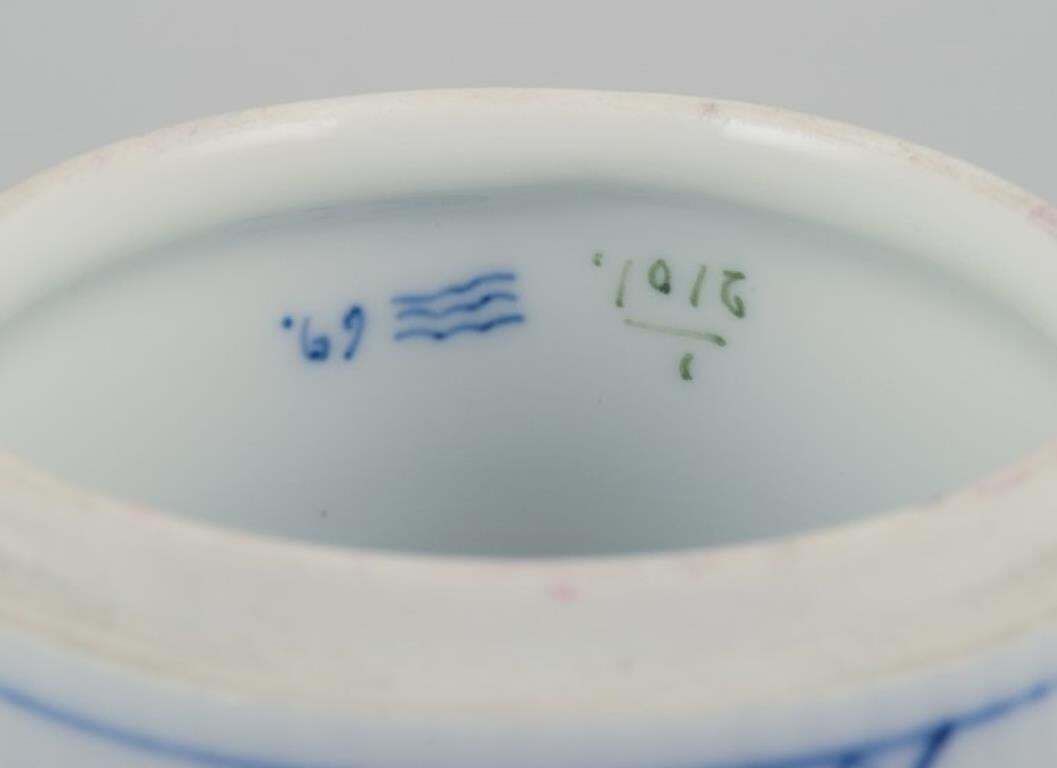Royal Copenhagen Blue Fluted. Rare Tea Jar In Porcelain. Early 19th C. photo vinterior