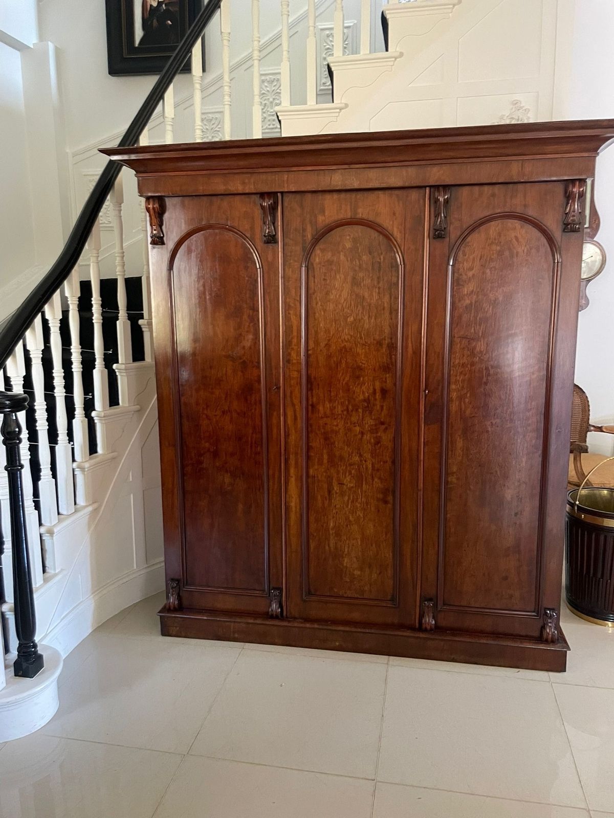 Antique 19th Century Quality Figured Mahogany Wardrobe photo Furniture