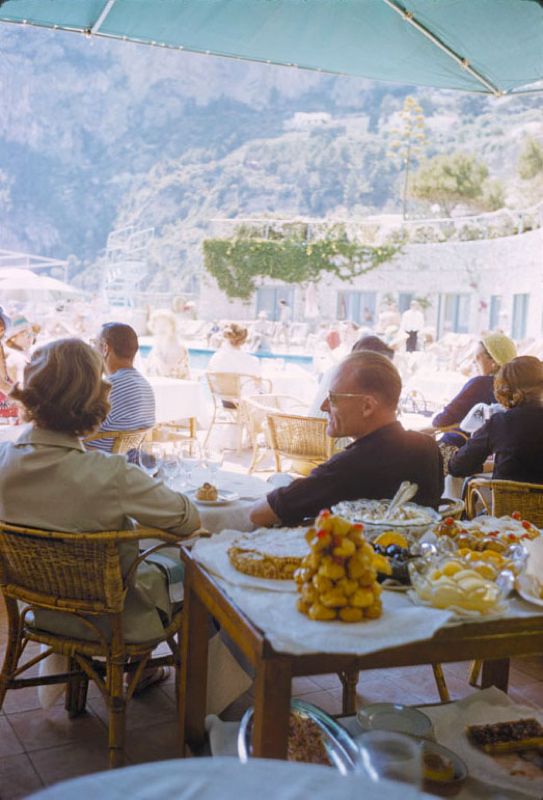 Toni Frissell 'A Beachside Meal In Capri' Unframed Archival Pigment Print