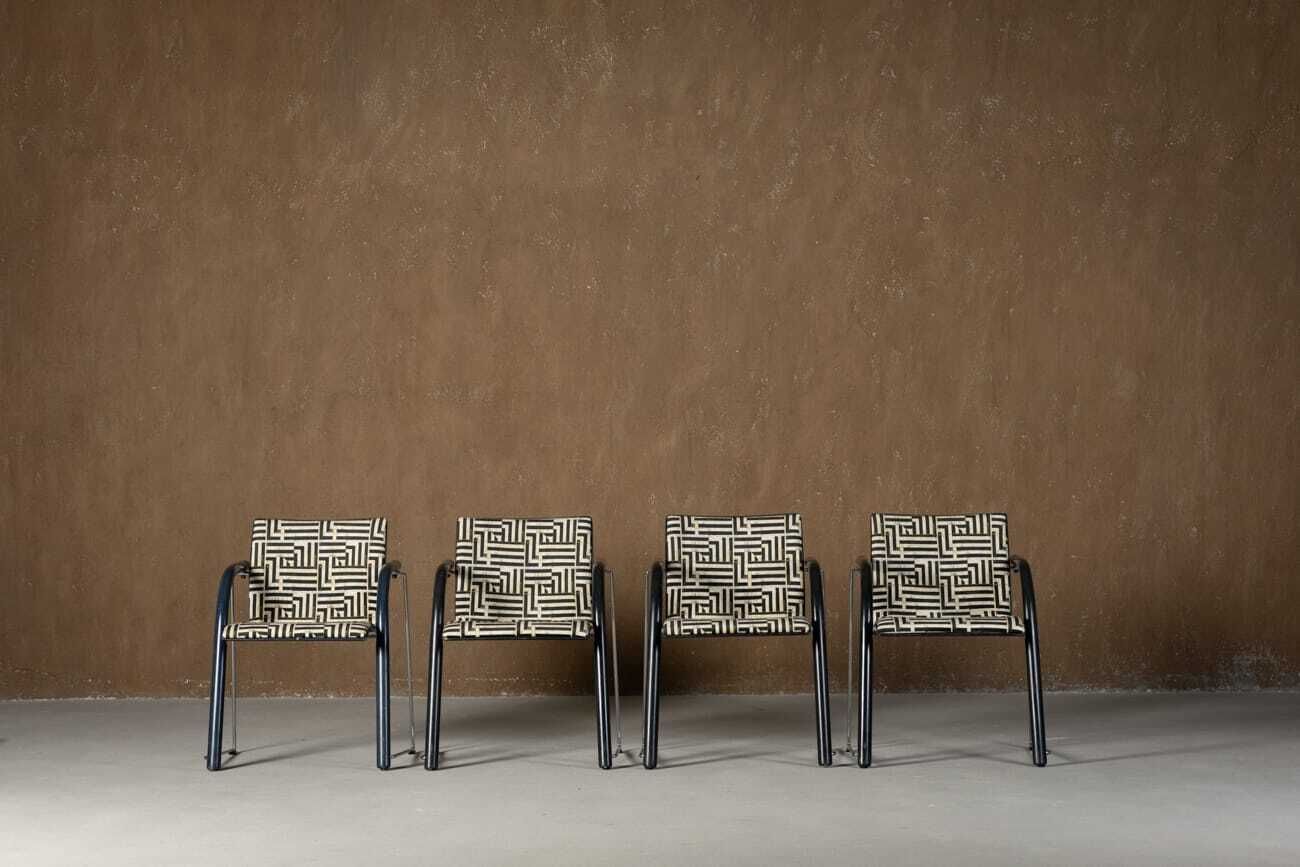 Sale !  Vintage A 320 Armchair By Wulf Schneider & Ulrich Boehme For Thonet 1980’s In Myth Velvet (Set Of 4)