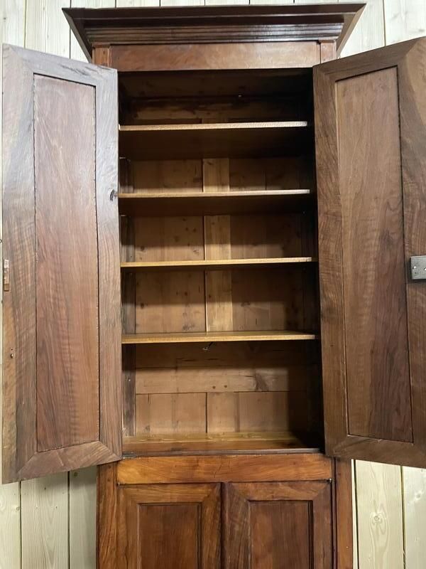 Armoire étroite époque Empire En Noyer photo Furniture
