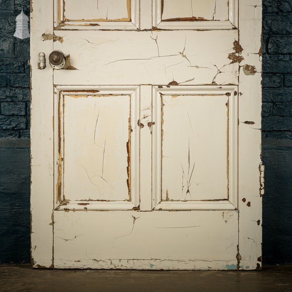 360.0 Pitch Pine 6 Panel Door, Distressed White Paint And Faux Woodgrain photo