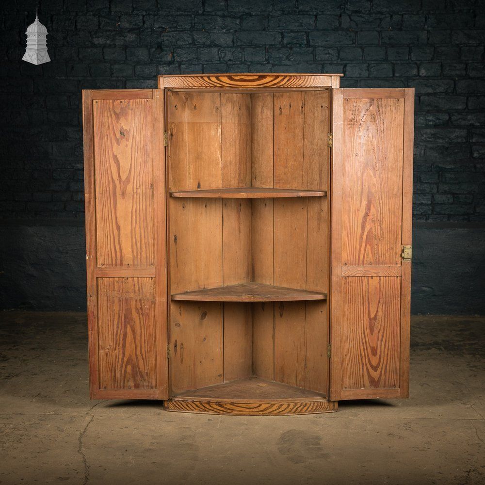 photo vinterior Corner Cupboard, Pitch Pine, Traditional