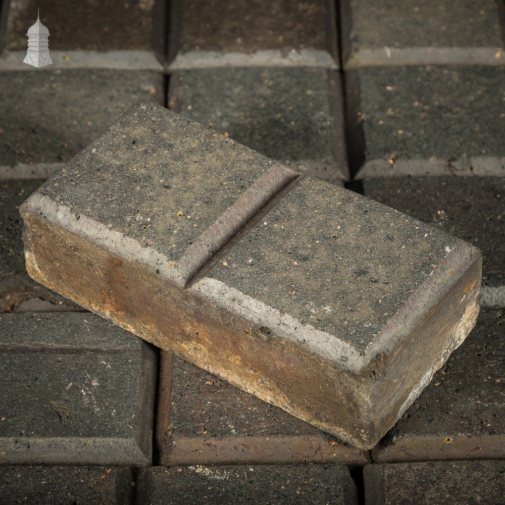 Home Fixtures Reclaimed Stable Bricks, 270 Pavers, Staffordshire Blue 2 Block photo