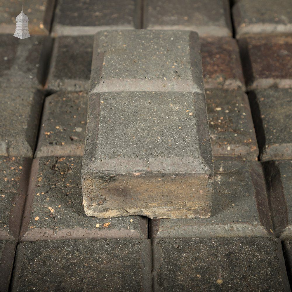 Home Fixtures Reclaimed Stable Bricks, 810 Pavers, Staffordshire Blue Doubles photo