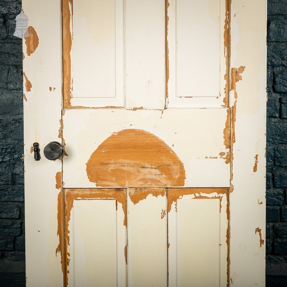 Home Fixtures Moulded 4 Panel Door – Worn White Paint, Honey Pot Handles photo