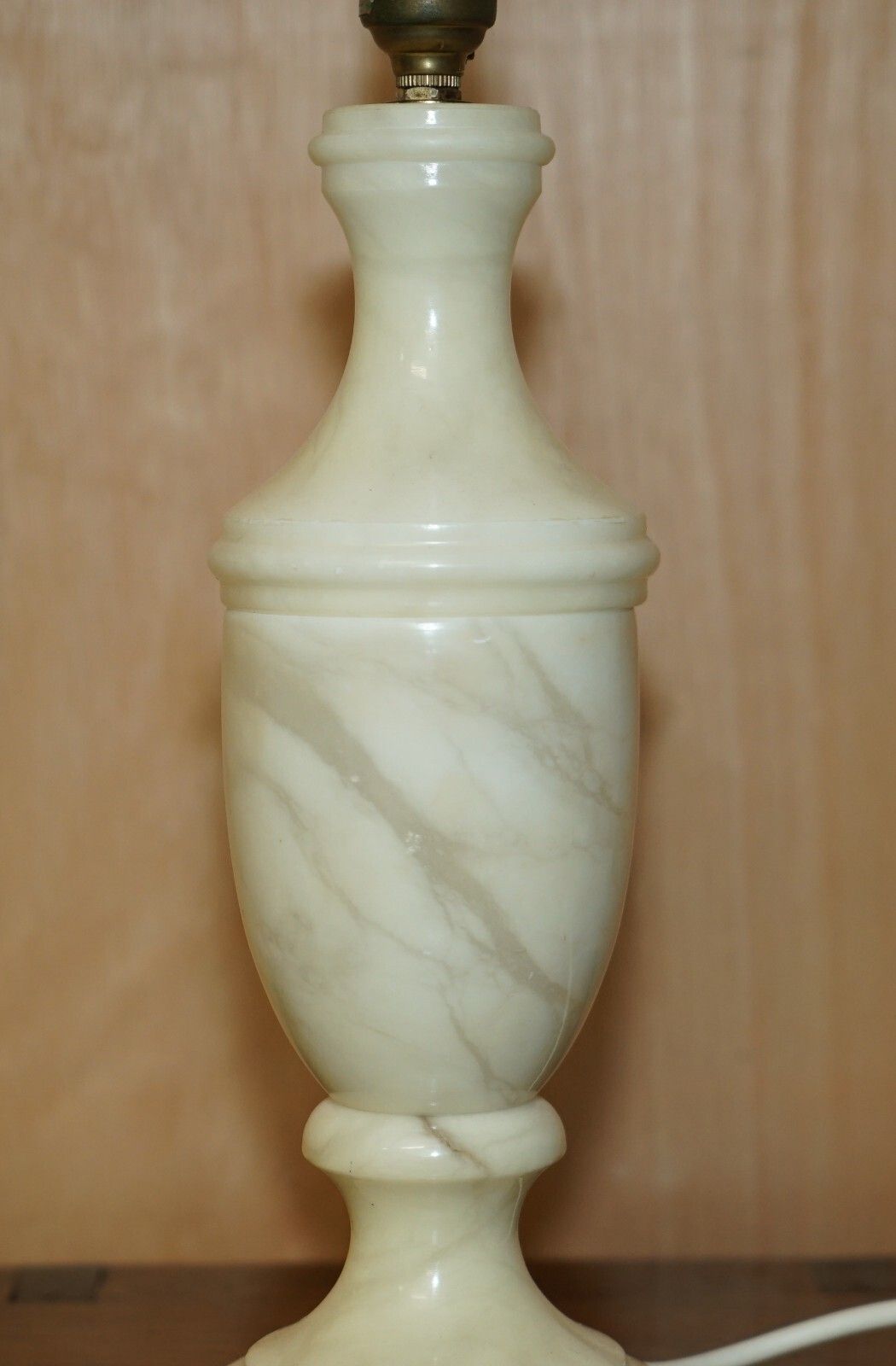 Lovely Vintage Circa 1960'S Italian Mabrle Table Lamp In The Victorian Urn Style photo 750.0