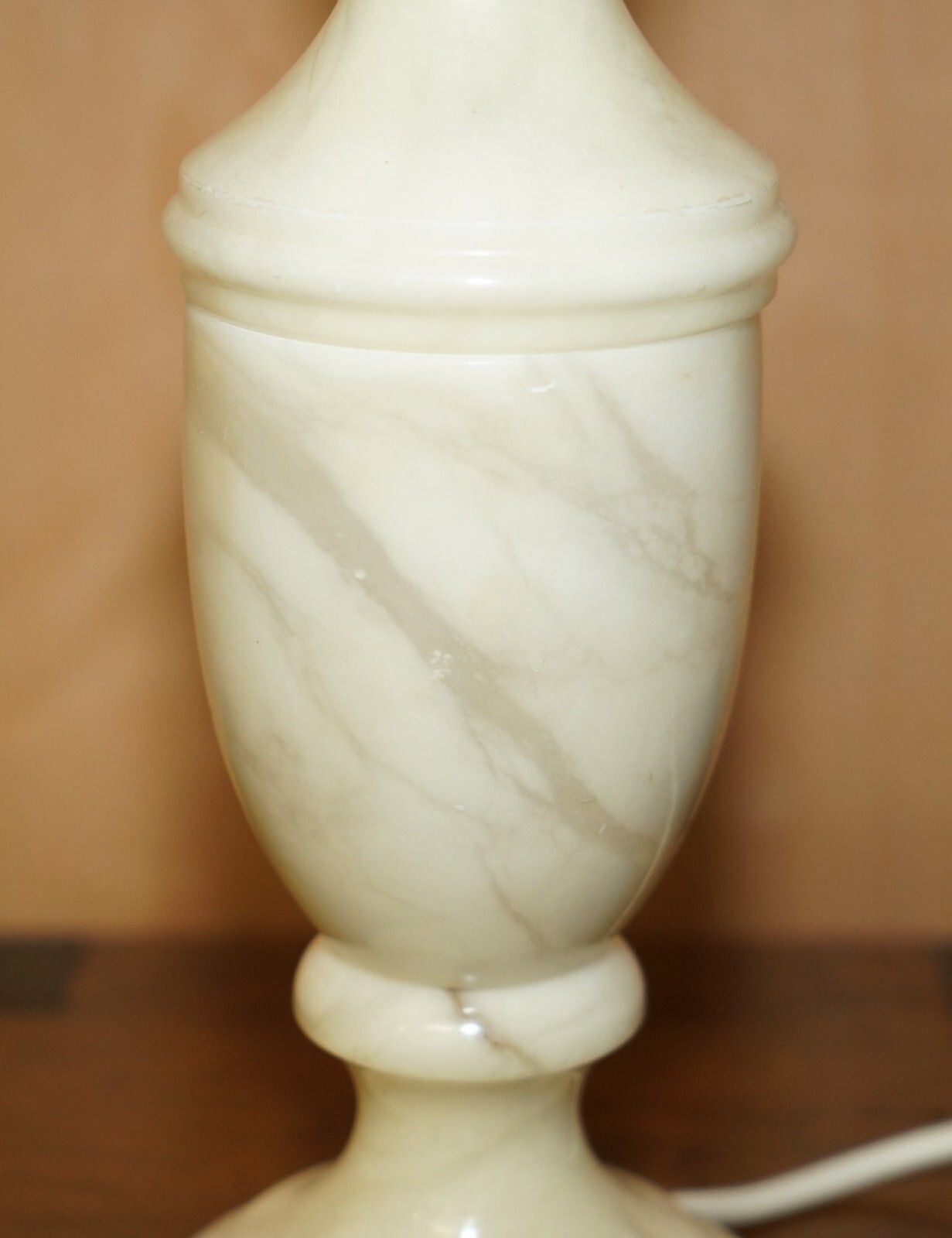 Lovely Vintage Circa 1960'S Italian Mabrle Table Lamp In The Victorian Urn Style photo buy